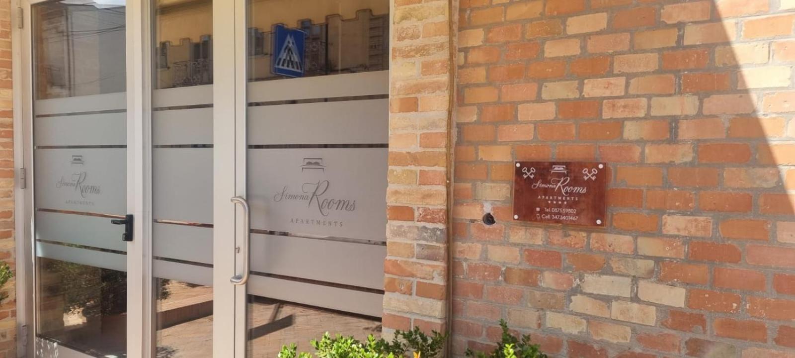 Simona Rooms Portocannone Eksteriør bilde